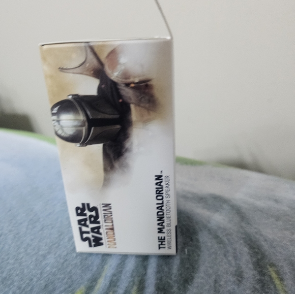 Star Wars Mandalorian Bitty Boomer Wireless Bluetooth Speaker - Picture 3 of 6